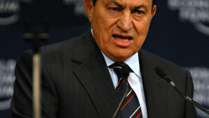 L’ancien dictateur égyptien Hosni Moubarak est mort