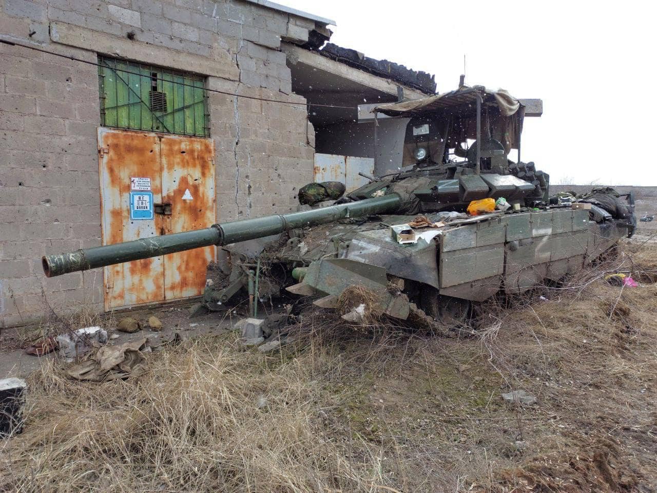 Tank russe détruit à Marioupol, Ukraine